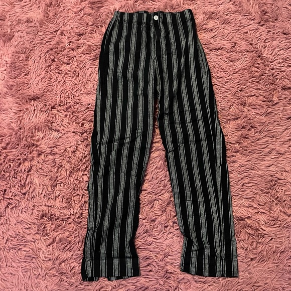 Brandy Melville Pants - brandy melville striped dress pants